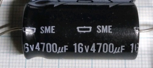 Condensatore elettrolitico