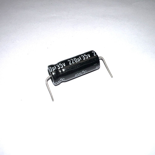 220uf 35v 105 condensatore - 220uf, 105°c
